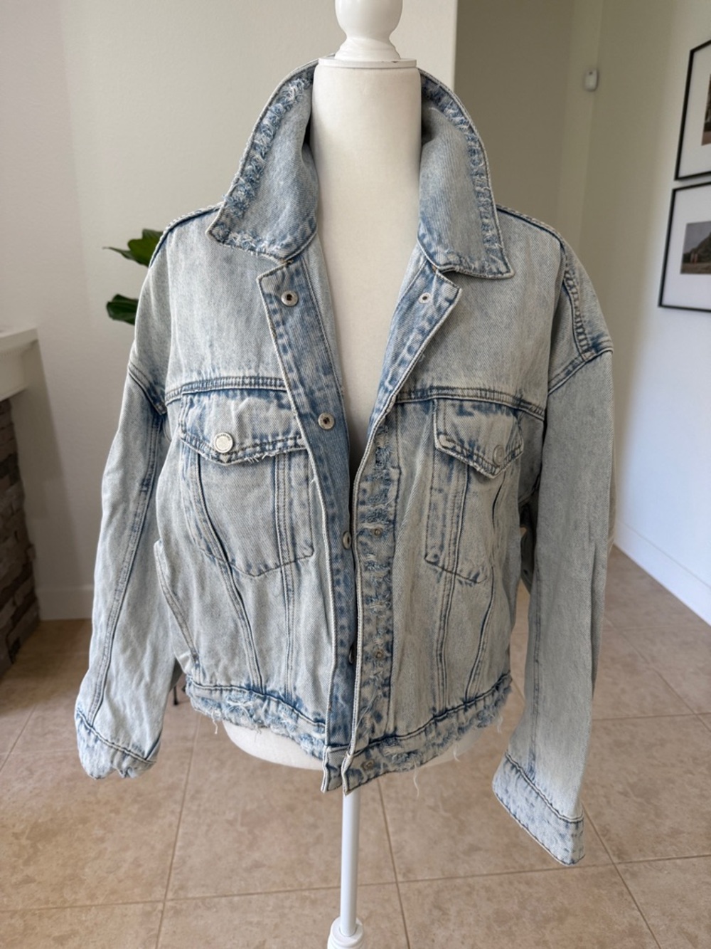 Blank NYC Light Wash Blue Denim Jean Jacket